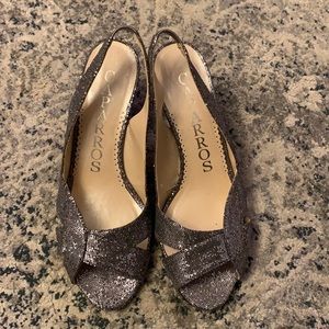 Excellent condition dark silver glitter evening shoe